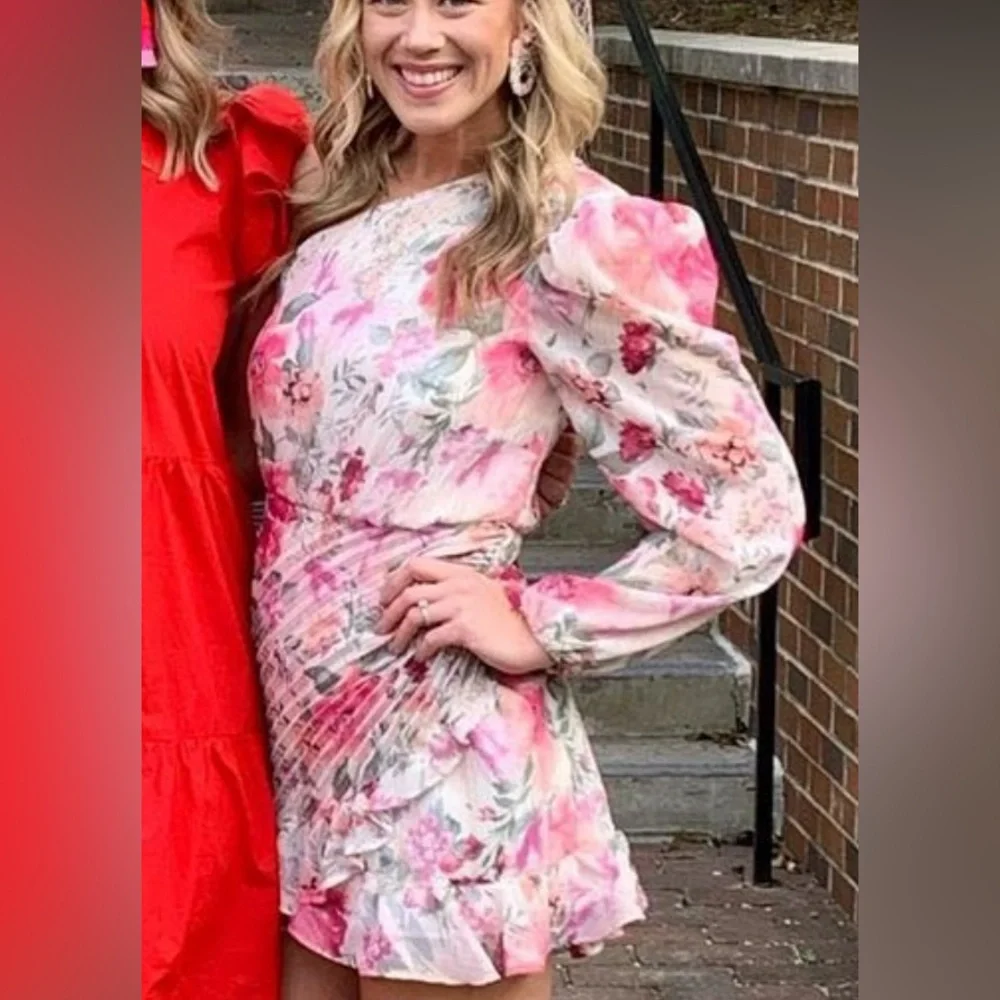Express Floral One Shoulder Wrap Front
Ruffle Romper - Picture 2 of 4